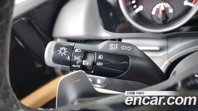 2022 Kia Carnival 4Generation 9-Seater Noblesse Sold VIN KNANC81BBNS190136 – photo 20 2022 Kia Carnival 4Generation 9-Seater Noblesse Sold VIN KNANC81BBNS190136 – photo 20