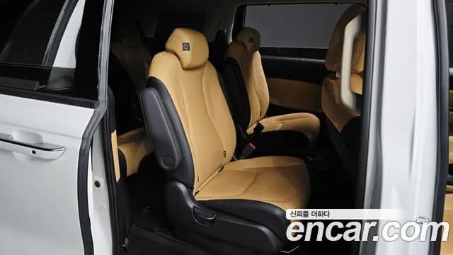 2023 Kia Carnival 4Generation 9-Seater Noblesse Sold VIN KNANC81BBPS195350 – interior seats 2023 Kia Carnival 4Generation 9-Seater Noblesse Sold VIN KNANC81BBPS195350 – interior seats
