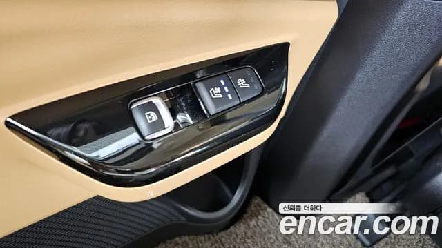 2023 Kia Carnival 4Generation 7-Seater Noblesse Sold VIN KNANC81BBPS209733 – exterior detail 2023 Kia Carnival 4Generation 7-Seater Noblesse Sold VIN KNANC81BBPS209733 – exterior detail