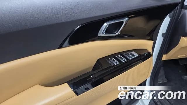 2023 Kia Carnival 4Generation 9-Seater Noblesse Sold VIN KNANC81BBPS249208 – exterior detail 2023 Kia Carnival 4Generation 9-Seater Noblesse Sold VIN KNANC81BBPS249208 – exterior detail