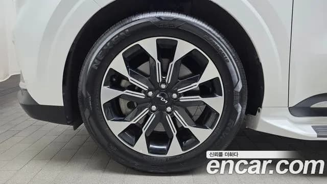 2023 Kia Carnival 4Generation 9-Seater Noblesse Sold VIN KNANC81BBPS249208 – photo 33 2023 Kia Carnival 4Generation 9-Seater Noblesse Sold VIN KNANC81BBPS249208 – photo 33