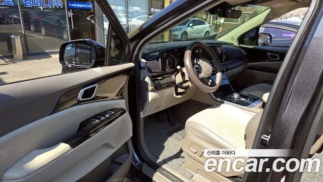 2023 Kia Carnival 4Generation 9-Seater Noblesse Sold VIN KNANC81BBPS284803 – exterior detail 2023 Kia Carnival 4Generation 9-Seater Noblesse Sold VIN KNANC81BBPS284803 – exterior detail