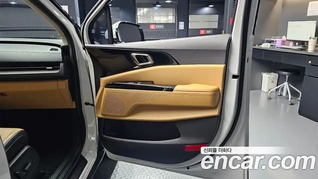 2023 Kia Carnival 4Generation 9-Seater Noblesse Sold VIN KNANC81BBPS295631 – side profile 2023 Kia Carnival 4Generation 9-Seater Noblesse Sold VIN KNANC81BBPS295631 – side profile