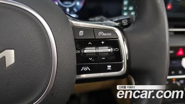2023 Kia Carnival 4Generation 9-Seater Noblesse Sold VIN KNANC81BBPS302171 – side profile 2023 Kia Carnival 4Generation 9-Seater Noblesse Sold VIN KNANC81BBPS302171 – side profile