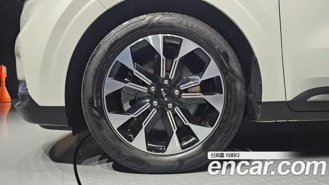 2023 Kia Carnival 4th Gen 9-Seater Noblesse Sold VIN KNANC81BBPS307684 – photo 16 2023 Kia Carnival 4th Gen 9-Seater Noblesse Sold VIN KNANC81BBPS307684 – photo 16