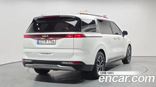 2023 Kia Carnival 4Generation 9-Seater Noblesse Sold VIN KNANC81BBPS322493 – interior seats 2023 Kia Carnival 4Generation 9-Seater Noblesse Sold VIN KNANC81BBPS322493 – interior seats