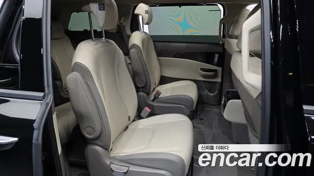 2023 Kia Carnival 4Generation 9-Seater Noblesse Sold VIN KNANC81BBPS323147 – exterior detail 2023 Kia Carnival 4Generation 9-Seater Noblesse Sold VIN KNANC81BBPS323147 – exterior detail