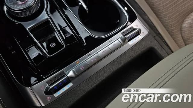2023 Kia Carnival 4Generation 9-Seater Noblesse Sold VIN KNANC81BBPS357998 – interior seats 2023 Kia Carnival 4Generation 9-Seater Noblesse Sold VIN KNANC81BBPS357998 – interior seats
