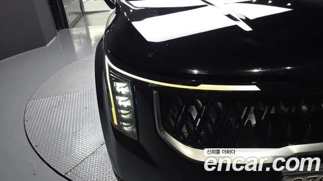 2024 Kia The New Carnival 4th Gen 9-Seater Noblesse Sold VIN KNANC81BBRS437520 – exterior detail 2024 Kia The New Carnival 4th Gen 9-Seater Noblesse Sold VIN KNANC81BBRS437520 – exterior detail