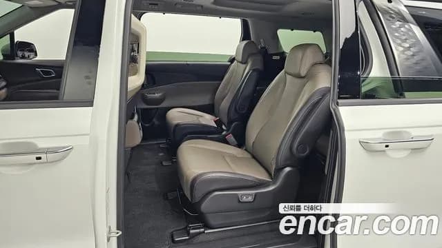 2025 Kia The New Carnival 4th Gen 9-Seater Noblesse Sold VIN KNANC81BBSS465362 – photo 16 2025 Kia The New Carnival 4th Gen 9-Seater Noblesse Sold VIN KNANC81BBSS465362 – photo 16