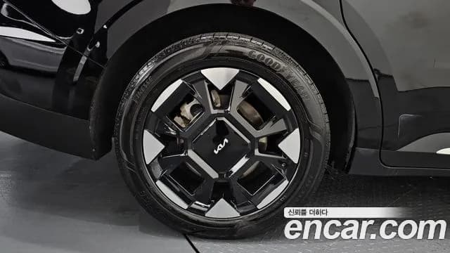 2025 Kia The New Carnival 4th Gen 7-Seater Noblesse Sold VIN KNANC81BBSS472853 – photo 35 2025 Kia The New Carnival 4th Gen 7-Seater Noblesse Sold VIN KNANC81BBSS472853 – photo 35
