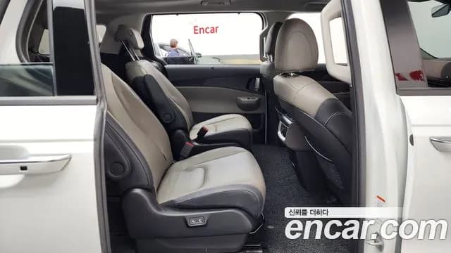 2025 Kia The New Carnival 4th Gen 9-Seater Noblesse Sold VIN KNANC81BBSS495200 – photo 16 2025 Kia The New Carnival 4th Gen 9-Seater Noblesse Sold VIN KNANC81BBSS495200 – photo 16