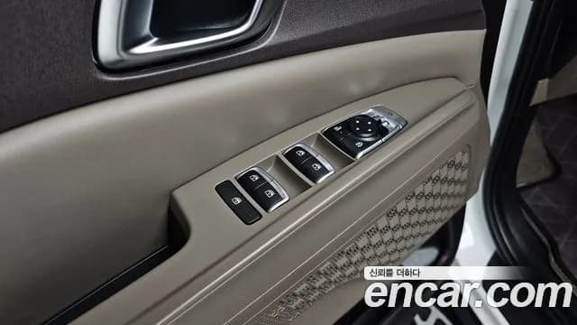 2025 Kia The New Carnival 4th Gen 7-Seater Noblesse Sold VIN KNANC81BBSS514110 – trunk area 2025 Kia The New Carnival 4th Gen 7-Seater Noblesse Sold VIN KNANC81BBSS514110 – trunk area