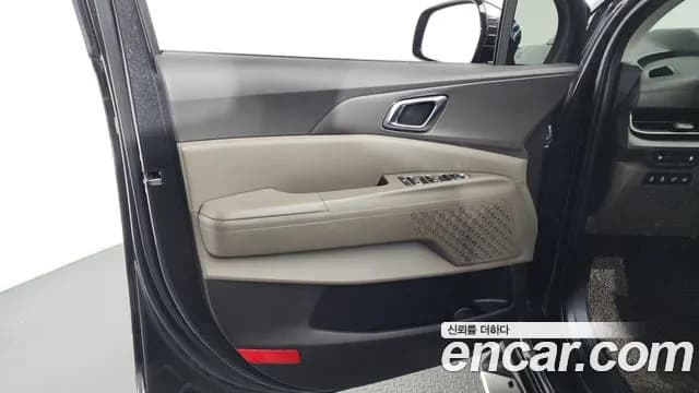 2025 Kia The New Carnival 4th Gen 9-Seater Noblesse Sold VIN KNANC81BBSS526295 – side profile 2025 Kia The New Carnival 4th Gen 9-Seater Noblesse Sold VIN KNANC81BBSS526295 – side profile