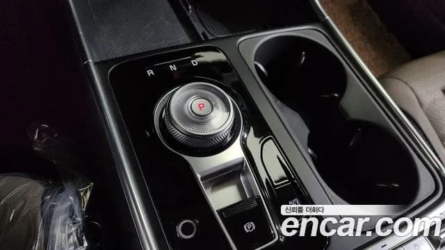 2025 Kia The New Carnival 4th Gen 9-Seater Noblesse Sold VIN KNANC81BBSS526295 – photo 20 2025 Kia The New Carnival 4th Gen 9-Seater Noblesse Sold VIN KNANC81BBSS526295 – photo 20