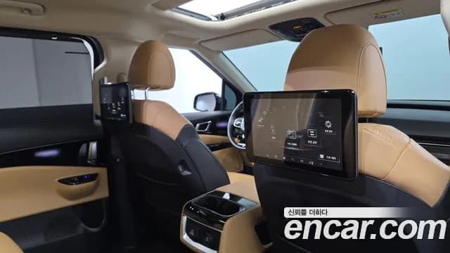 2021 Kia Carnival 4th Gen Gasoline 7-Seater Signature Sold VIN KNANE813BMS020211 – interior seats 2021 Kia Carnival 4th Gen Gasoline 7-Seater Signature Sold VIN KNANE813BMS020211 – interior seats