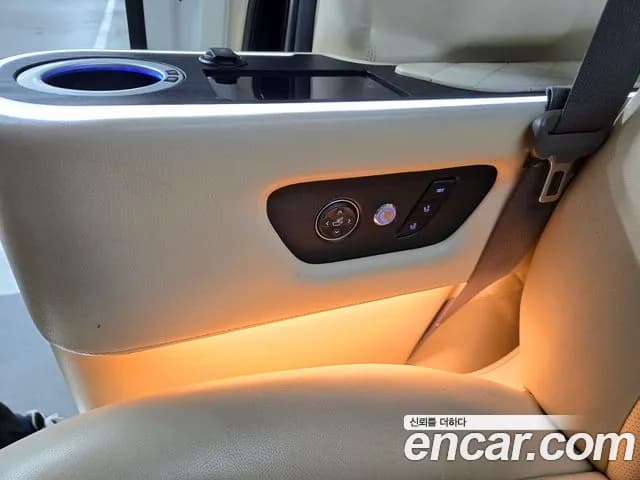 2021 Kia Carnival 4th Gen Gasoline 9-seater Limousine(Special vehicle) Sold VIN KNANE813BMS021181 – photo 25 2021 Kia Carnival 4th Gen Gasoline 9-seater Limousine(Special vehicle) Sold VIN KNANE813BMS021181 – photo 25