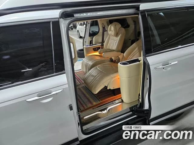 2021 Kia Carnival 4th Gen Gasoline 9-seater Limousine(Special vehicle) Sold VIN KNANE813BMS021181 – photo 27 2021 Kia Carnival 4th Gen Gasoline 9-seater Limousine(Special vehicle) Sold VIN KNANE813BMS021181 – photo 27