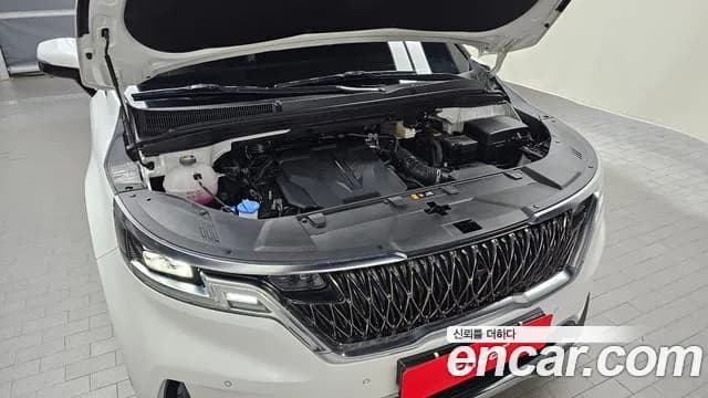 2021 Kia Carnival 4th Gen Gasoline 7-Seater Signature Sold VIN KNANE813BMS029933 – rear exterior 2021 Kia Carnival 4th Gen Gasoline 7-Seater Signature Sold VIN KNANE813BMS029933 – rear exterior