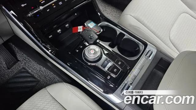 2021 Kia Carnival 4th Gen Gasoline 7-Seater Signature Sold VIN KNANE813BMS029933 – trunk area 2021 Kia Carnival 4th Gen Gasoline 7-Seater Signature Sold VIN KNANE813BMS029933 – trunk area