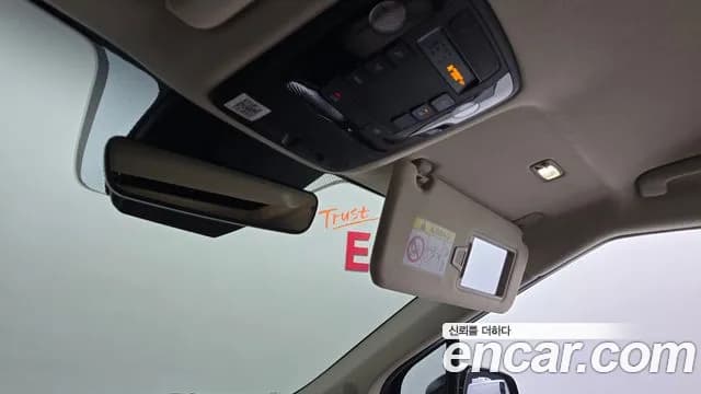 2021 Kia Carnival 4Generation Gasoline 9-Seater Hi-Limousine Sold VIN KNANE813BMS048479 – interior seats 2021 Kia Carnival 4Generation Gasoline 9-Seater Hi-Limousine Sold VIN KNANE813BMS048479 – interior seats