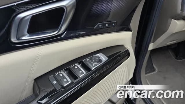 2021 Kia Carnival 4Generation Gasoline 9-Seater Hi-Limousine Sold VIN KNANE813BMS048479 – photo 17 2021 Kia Carnival 4Generation Gasoline 9-Seater Hi-Limousine Sold VIN KNANE813BMS048479 – photo 17