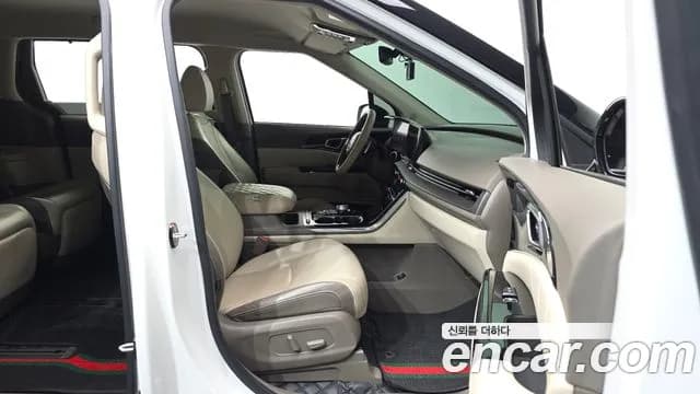 2021 Kia Carnival 4Generation Gasoline 7-Seater Signature Sold VIN KNANE813BMS050055 – rear exterior 2021 Kia Carnival 4Generation Gasoline 7-Seater Signature Sold VIN KNANE813BMS050055 – rear exterior