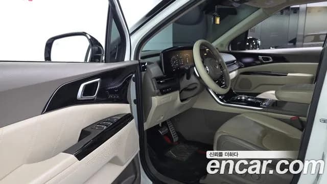2021 Kia Carnival 4Generation Gasoline 7-Seater Signature Sold VIN KNANE813BMS050055 – undercarriage 2021 Kia Carnival 4Generation Gasoline 7-Seater Signature Sold VIN KNANE813BMS050055 – undercarriage