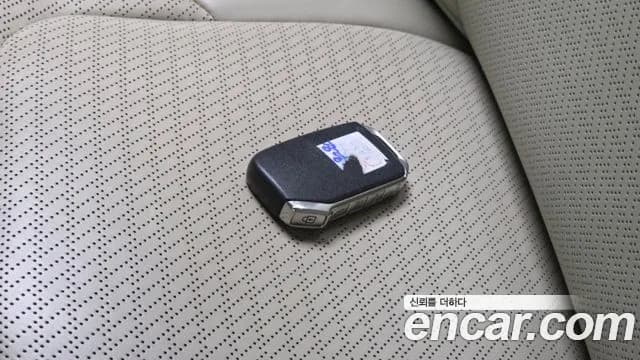 2021 Kia Carnival 4Generation Gasoline 7-Seater Signature Sold VIN KNANE813BMS050055 – photo 12 2021 Kia Carnival 4Generation Gasoline 7-Seater Signature Sold VIN KNANE813BMS050055 – photo 12