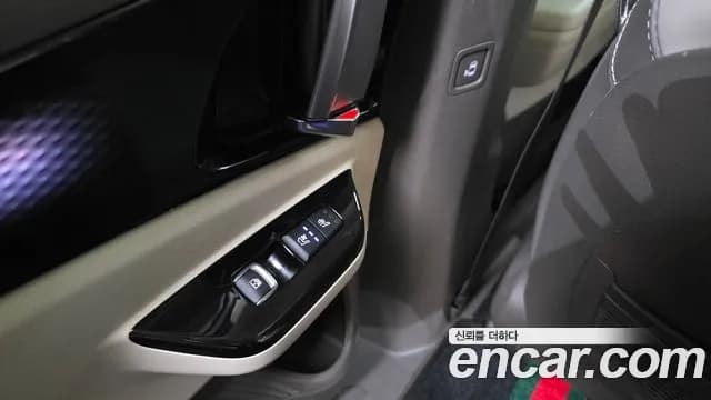 2021 Kia Carnival 4Generation Gasoline 7-Seater Signature Sold VIN KNANE813BMS050055 – photo 16 2021 Kia Carnival 4Generation Gasoline 7-Seater Signature Sold VIN KNANE813BMS050055 – photo 16