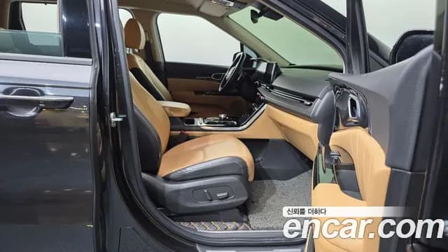 2021 Kia Carnival 4Generation Gasoline 9-Seater Signature Sold VIN KNANE813BMS053883 – rear exterior 2021 Kia Carnival 4Generation Gasoline 9-Seater Signature Sold VIN KNANE813BMS053883 – rear exterior