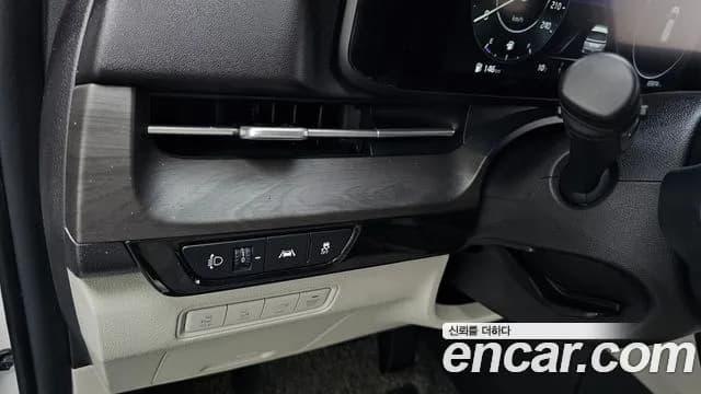 2021 Kia Carnival 4th Gen Gasoline 9-Seater Signature Sold VIN KNANE813BMS073167 – photo 11 2021 Kia Carnival 4th Gen Gasoline 9-Seater Signature Sold VIN KNANE813BMS073167 – photo 11