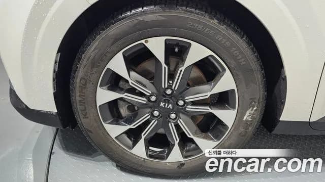 2021 Kia Carnival 4th Gen Gasoline 9-Seater Signature Sold VIN KNANE813BMS073167 – photo 19 2021 Kia Carnival 4th Gen Gasoline 9-Seater Signature Sold VIN KNANE813BMS073167 – photo 19