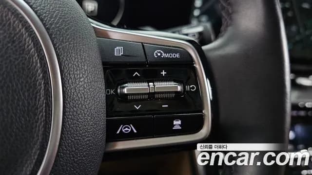 2021 Kia Carnival 4Generation Gasoline 9-seater Limousine(Special vehicle) Sold VIN KNANE813BMS073935 – interior seats 2021 Kia Carnival 4Generation Gasoline 9-seater Limousine(Special vehicle) Sold VIN KNANE813BMS073935 – interior seats