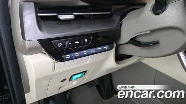 2021 Kia Carnival 4Generation Gasoline 9-seater Limousine(Special vehicle) Sold VIN KNANE813BMS073939 – dashboard 2021 Kia Carnival 4Generation Gasoline 9-seater Limousine(Special vehicle) Sold VIN KNANE813BMS073939 – dashboard