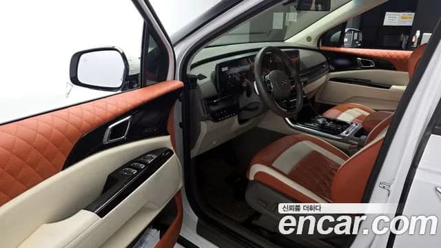 2021 Kia Carnival 4Generation Gasoline 9-seater Limousine(Special vehicle) Sold VIN KNANE813BMS080445 – rear exterior 2021 Kia Carnival 4Generation Gasoline 9-seater Limousine(Special vehicle) Sold VIN KNANE813BMS080445 – rear exterior