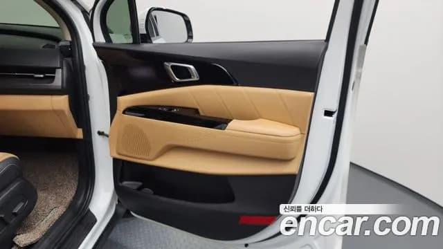 2021 Kia Carnival 4th Gen Gasoline 7-Seater Signature Sold VIN KNANE813BMS089442 – exterior detail 2021 Kia Carnival 4th Gen Gasoline 7-Seater Signature Sold VIN KNANE813BMS089442 – exterior detail