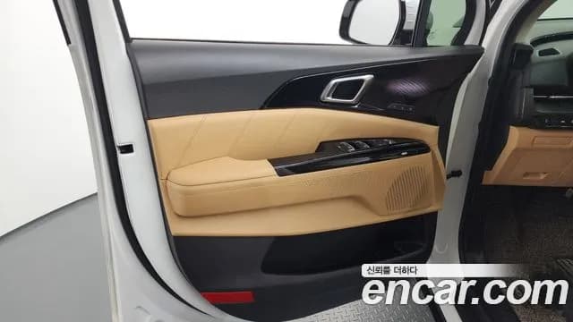 2021 Kia Carnival 4th Gen Gasoline 7-Seater Signature Sold VIN KNANE813BMS089442 – undercarriage 2021 Kia Carnival 4th Gen Gasoline 7-Seater Signature Sold VIN KNANE813BMS089442 – undercarriage