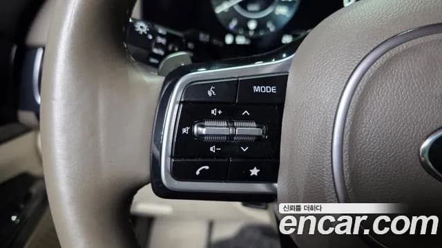 2021 Kia Carnival 4th Gen Gasoline 7-Seater Hi-Limousine Sold VIN KNANE813BMS089447 – photo 11 2021 Kia Carnival 4th Gen Gasoline 7-Seater Hi-Limousine Sold VIN KNANE813BMS089447 – photo 11