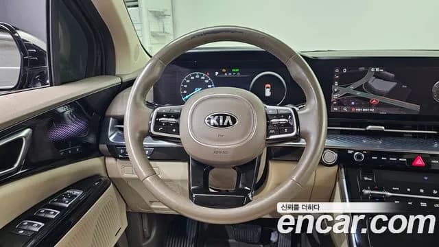 2021 Kia Carnival 4th Gen Gasoline 9-Seater Hi-Limousine Sold VIN KNANE813BMS090174 – rear exterior 2021 Kia Carnival 4th Gen Gasoline 9-Seater Hi-Limousine Sold VIN KNANE813BMS090174 – rear exterior