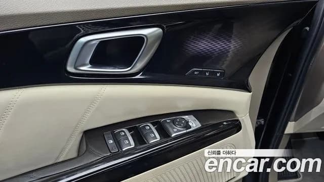 2021 Kia Carnival 4th Gen Gasoline 9-Seater Hi-Limousine Sold VIN KNANE813BMS090174 – photo 16 2021 Kia Carnival 4th Gen Gasoline 9-Seater Hi-Limousine Sold VIN KNANE813BMS090174 – photo 16