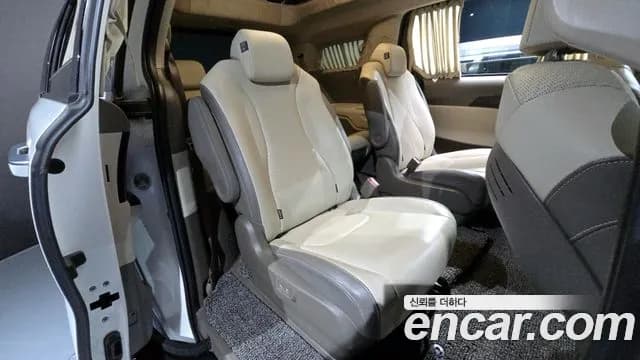 2021 Kia Carnival 4Generation Gasoline 9-Seater Hi-Limousine Sold VIN KNANE813BMS091750 – photo 14 2021 Kia Carnival 4Generation Gasoline 9-Seater Hi-Limousine Sold VIN KNANE813BMS091750 – photo 14