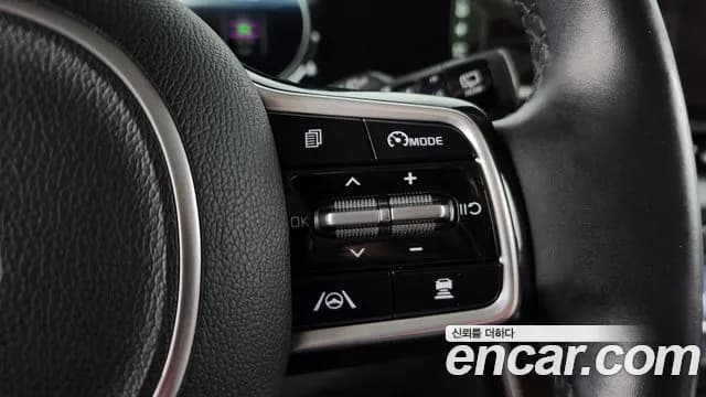 2021 Kia Carnival 4Generation Gasoline 7-Seater Signature Sold VIN KNANE813BMS099137 – dashboard 2021 Kia Carnival 4Generation Gasoline 7-Seater Signature Sold VIN KNANE813BMS099137 – dashboard