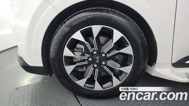 2021 Kia Carnival 4Generation Gasoline 7-Seater Signature Sold VIN KNANE813BMS099862 – photo 36 2021 Kia Carnival 4Generation Gasoline 7-Seater Signature Sold VIN KNANE813BMS099862 – photo 36