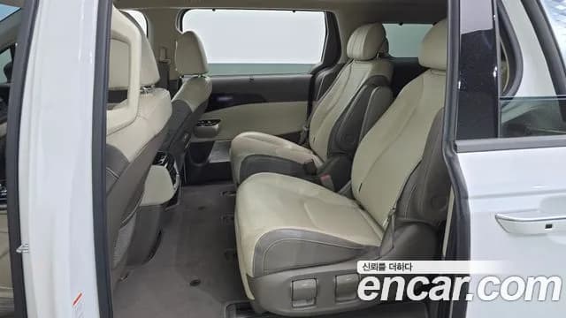 2021 Kia Carnival 4Generation Gasoline 7-Seater Signature Sold VIN KNANE813BMS116842 – interior seats 2021 Kia Carnival 4Generation Gasoline 7-Seater Signature Sold VIN KNANE813BMS116842 – interior seats