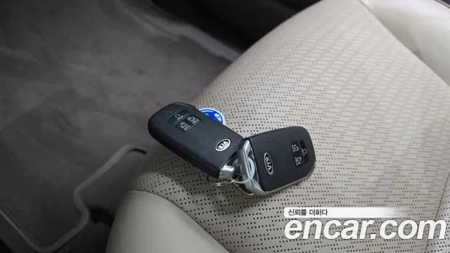 2021 Kia Carnival 4Generation Gasoline 7-Seater Signature Sold VIN KNANE813BMS116842 – photo 17 2021 Kia Carnival 4Generation Gasoline 7-Seater Signature Sold VIN KNANE813BMS116842 – photo 17