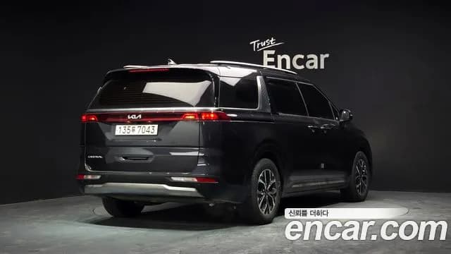 2022 Kia Carnival 4Generation Gasoline 9-Seater Signature Sold VIN KNANE813BNS146216 – rear exterior 2022 Kia Carnival 4Generation Gasoline 9-Seater Signature Sold VIN KNANE813BNS146216 – rear exterior