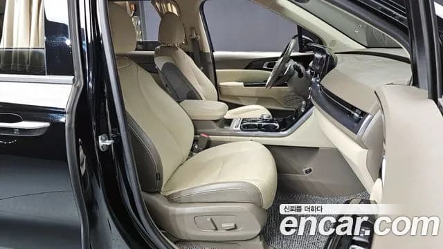 2022 Kia Carnival 4Generation Gasoline 7-Seater Hi-Limousine Sold VIN KNANE813BNS160356 – trunk area 2022 Kia Carnival 4Generation Gasoline 7-Seater Hi-Limousine Sold VIN KNANE813BNS160356 – trunk area