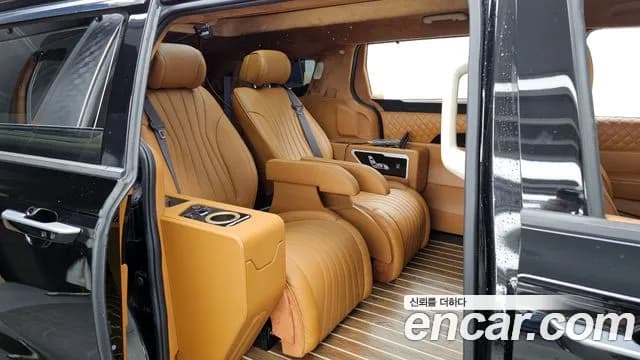 2022 Kia Carnival 4Generation Gasoline 9-seater Limousine(Special vehicle) Sold VIN KNANE813BNS160526 – interior seats 2022 Kia Carnival 4Generation Gasoline 9-seater Limousine(Special vehicle) Sold VIN KNANE813BNS160526 – interior seats