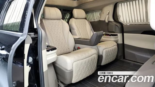 2022 Kia Carnival 4th Gen Gasoline 4-Seater Hi-Limousine Sold VIN KNANE813BNS171063 – rear exterior 2022 Kia Carnival 4th Gen Gasoline 4-Seater Hi-Limousine Sold VIN KNANE813BNS171063 – rear exterior